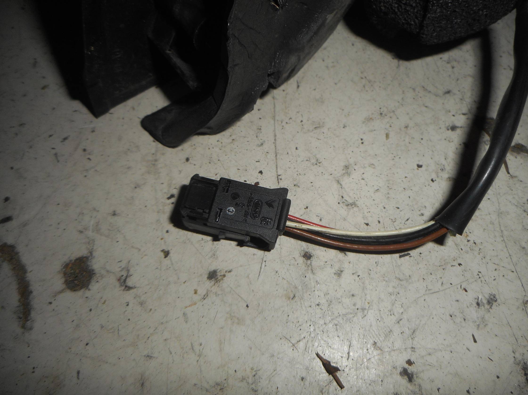 Retrovisore est. regolaz. elettr. dx.